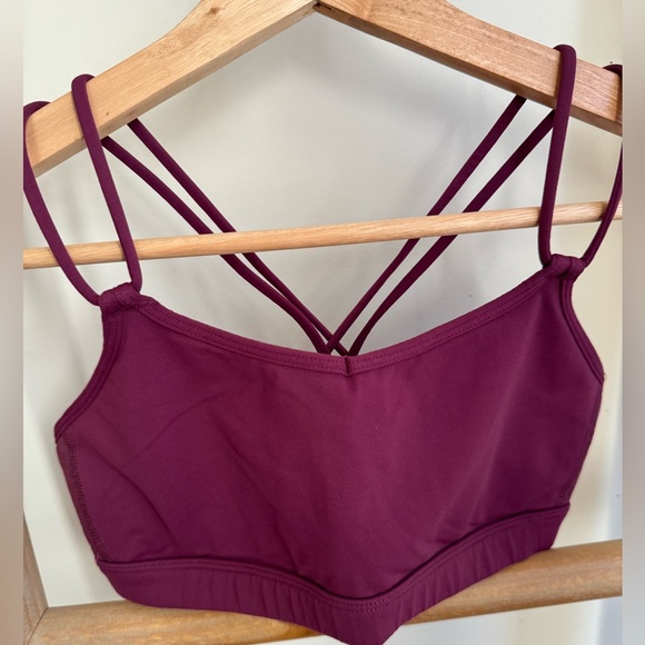 EUC Lululemon Make A Move Bra Red Grape 4 - Picture 8 of 10